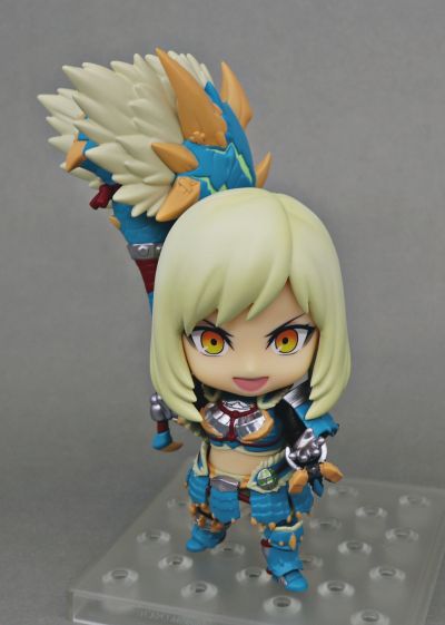 粘土人 #1407-DX 怪物猎人世界：冰原 女猎人 雷狼龙阿尔法 Ver. DX