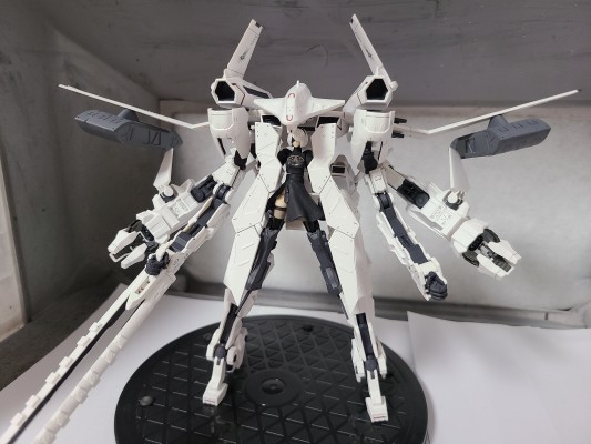 尼尔：自动人形  模型套件 飞行组件 Ho229 B型+2B（寄叶二号B型）