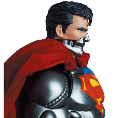 MAFEX 编号164 RETURN OF SUPERMAN 机械超人