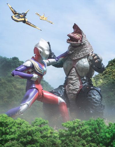 S.H.Figuarts  哥尔赞