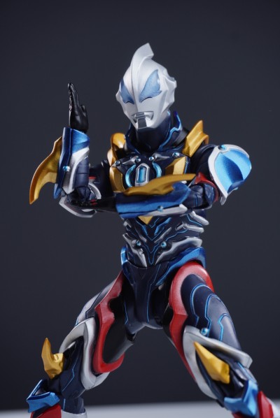 S.H.Figuarts 假面骑士零一 假面骑士亡