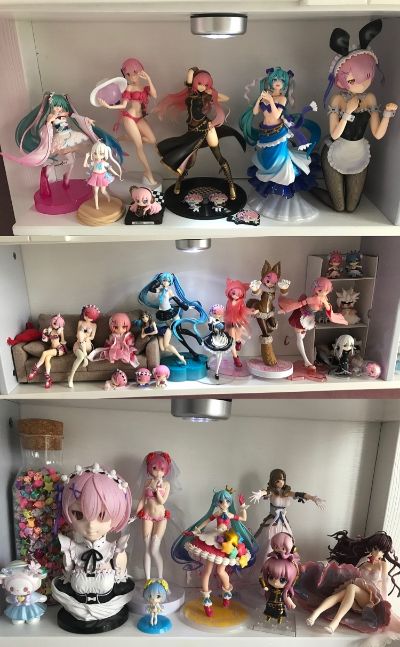 压泡面手办 普通攻击是全体二连击，这样的妈妈你喜欢吗? 大好真真子