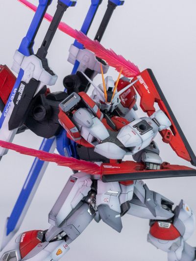 RG 1/144 巨剑型脉冲高达