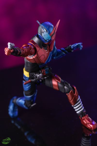 S.H.Figuarts 假面骑士创骑 假面骑士创骑 -20假面骑士踢/平成二十骑士纪念版-