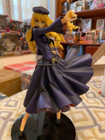 魔法使借贷公司 安缇莉西亚・雷・梅札斯