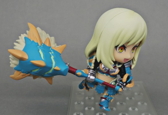 粘土人 #1407-DX 怪物猎人世界：冰原 女猎人 雷狼龙阿尔法 Ver. DX