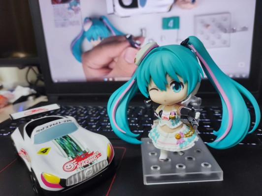 粘土人#1100 GOOD SMILE Racing 初音未来 Racing 2019