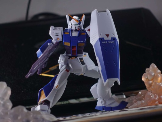 ROBOT魂＜机动战士系列＞  RX-78NT-1FA 高达NT-1 剧中版 ～乔巴姆装甲着装型～