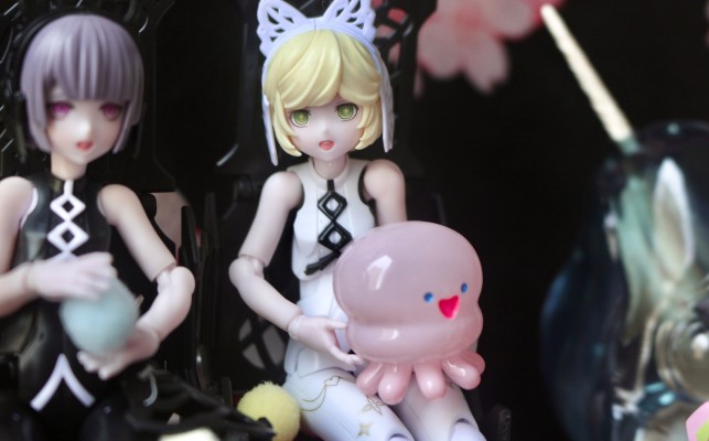 桌面军队 B-121[FS]ｓSylphy II (4 Series)