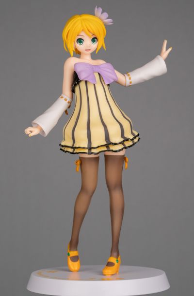 超级景品 初音未来 Project DIVA Arcade Future Tone 镜音リン チアフル糖糖