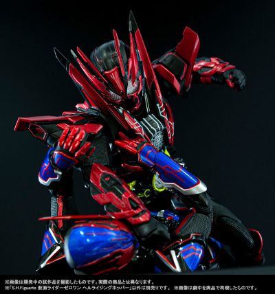 S.H.Figuarts 剧场版 假面骑士零一 真实×时间 假面骑士零一 地狱飞升蝗虫