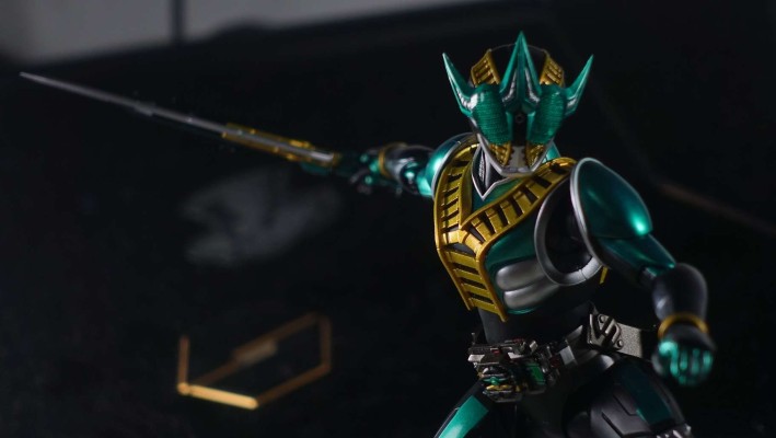 S.H.Figuarts(真骨雕制法) 假面骑士电王 假面骑士零诺斯 牛郎星形态