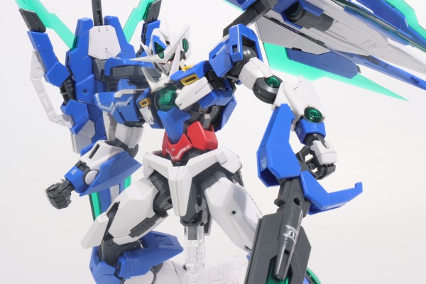 MG  机动战士高达00V   量子型00高达 全刃式