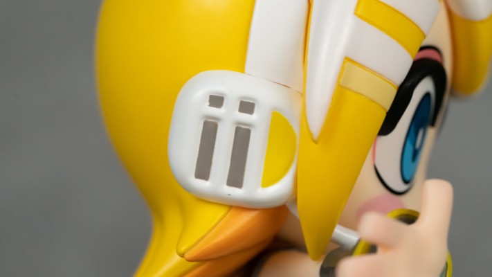 TOONIZE   镜音铃 经典配色