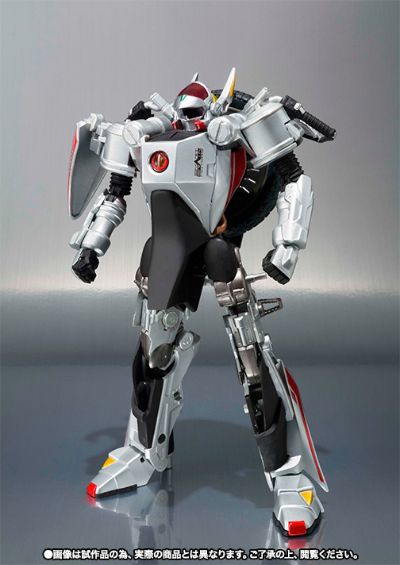 S.H.Figuarts  机动摩托人与假面骑士555套装