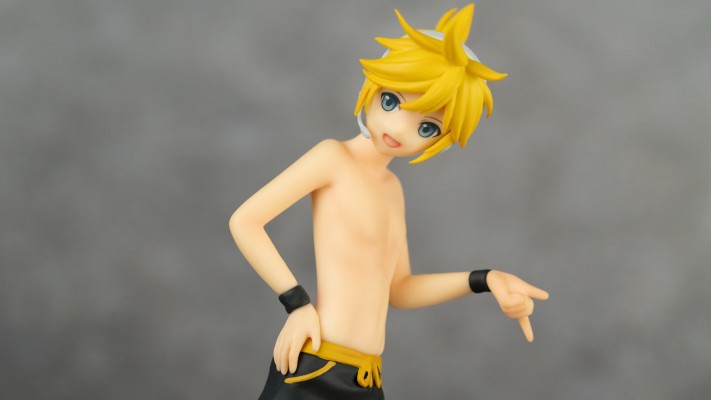 S-style VOCALOID 镜音连 泳装Ver.