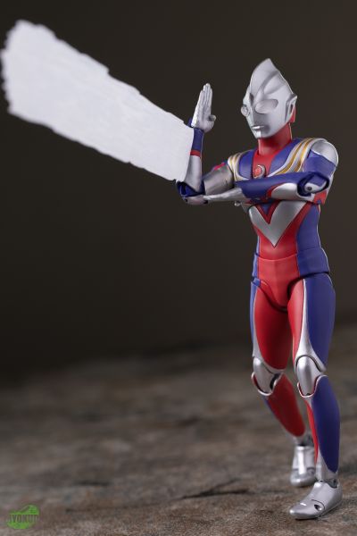 S.H.Figuarts(真骨雕制法)   迪迦奥特曼 复合型