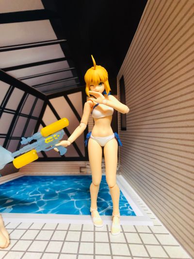 figma EX-056 为美好的世界献上祝福！2 惠惠 泳装ver.