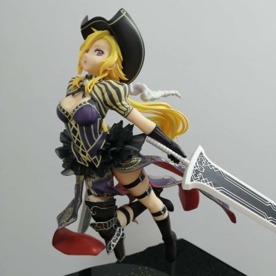 百花繚乱 	夏尔·戴·达尔坦尼雅