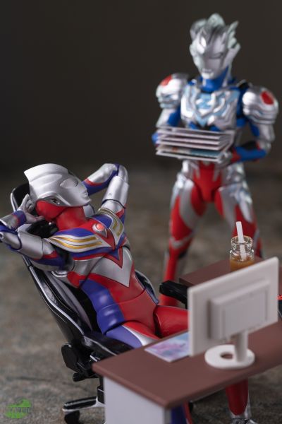 S.H.Figuarts(真骨雕制法)   迪迦奥特曼 复合型