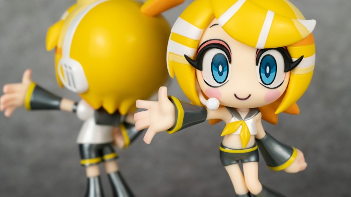 TOONIZE   镜音铃 经典配色