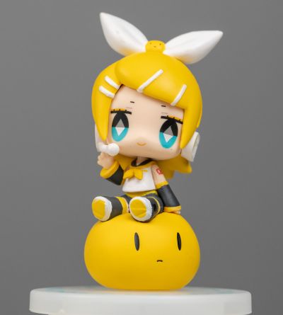 VOCALOID 镜音リン 