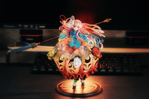 东方Project “表情丰富的扑克脸” 秦心