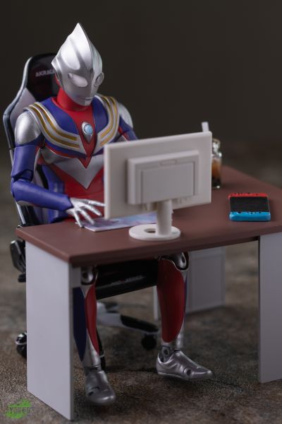 S.H.Figuarts(真骨雕制法)   迪迦奥特曼 复合型