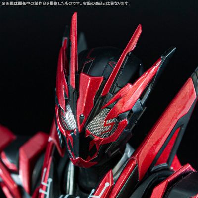 S.H.Figuarts 剧场版 假面骑士零一 真实×时间 假面骑士零一 地狱飞升蝗虫