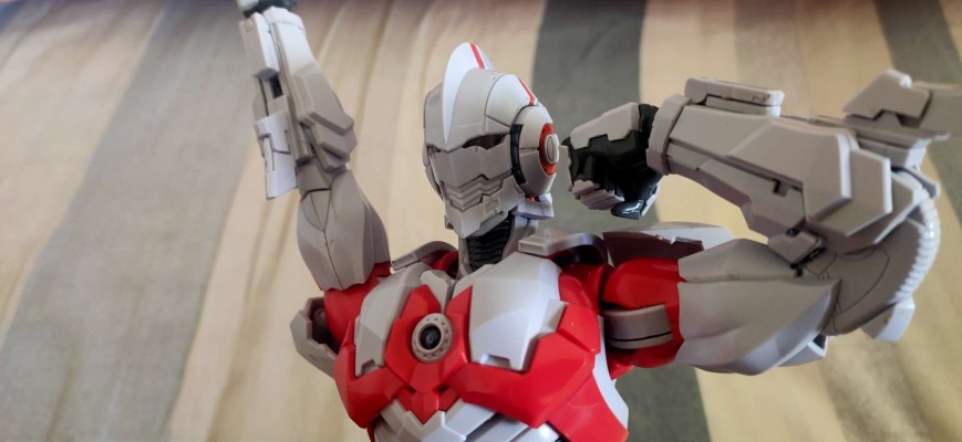 ULTRAMAN 机动奥特曼-早田进次郎.Ver 拼装素组版