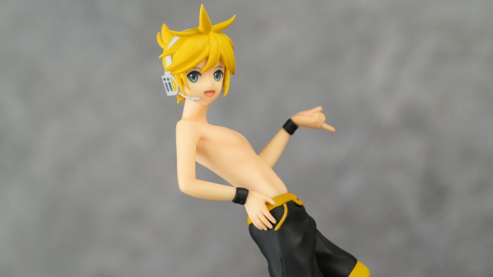 S-style VOCALOID 镜音连 泳装Ver.