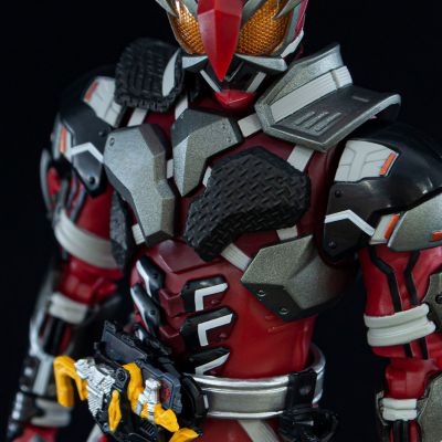 S.H.Figuarts 假面骑士零一 假面骑士雷