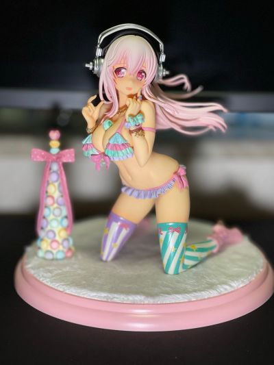 超级索尼子 with 马卡龙塔