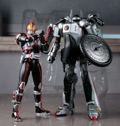 S.H.Figuarts 假面骑士555 假面骑士555 20假面骑士踢/平成二十骑士纪念版