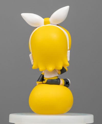 VOCALOID 镜音リン 