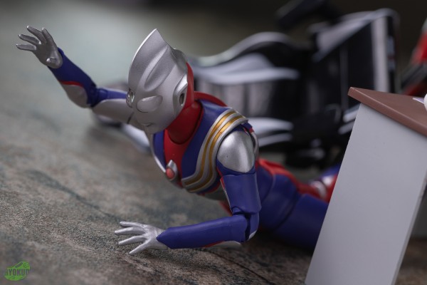 S.H.Figuarts(真骨雕制法)   迪迦奥特曼 复合型