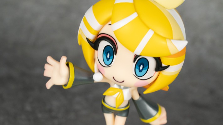 TOONIZE   镜音铃 经典配色