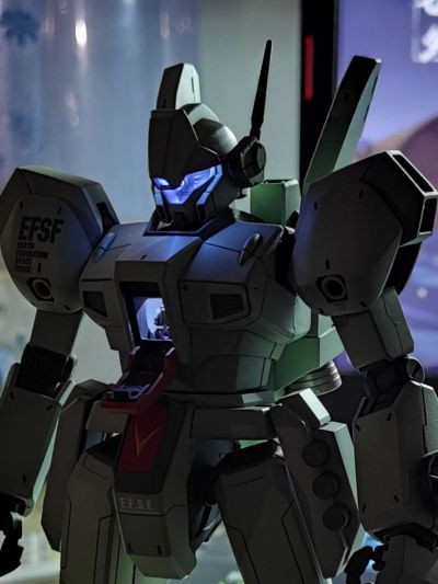 MG 1/100 机动战士高达逆袭的夏亚 RGM-89 杰刚