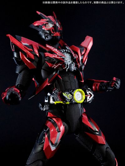 S.H.Figuarts 剧场版 假面骑士零一 真实×时间 假面骑士零一 地狱飞升蝗虫