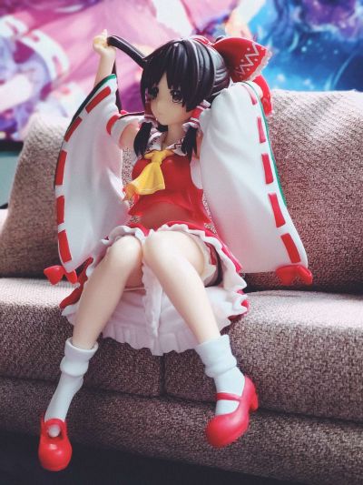 压泡面 东方Project 博丽灵梦