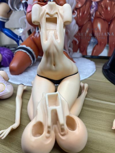 绝対纯白♡魔法少女 铃原美沙 黒色比基尼ver.