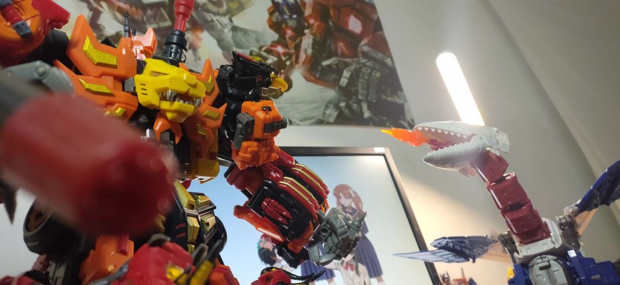 变形金刚 Earthrise ER-06 博派天豹