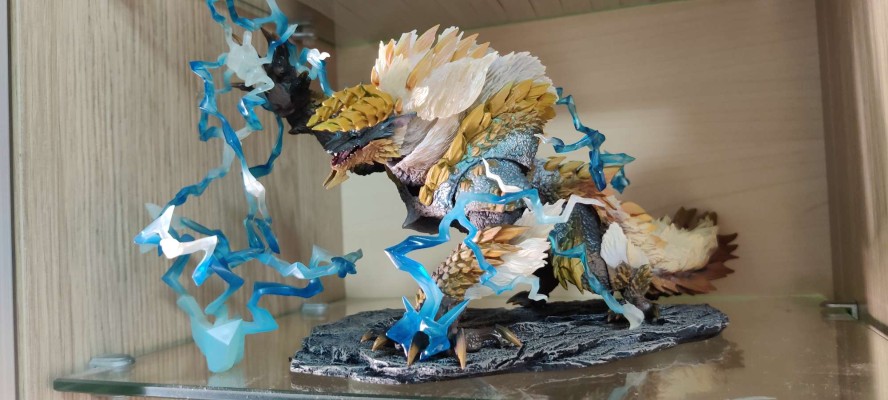 S.H.MonsterArts  怪物猎人系列   雷狼龙