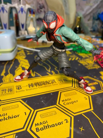 SV-Action 蜘蛛侠：平行宇宙 蜘蛛侠 (迈尔斯·莫拉莱斯)