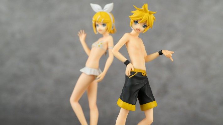 S-style VOCALOID 镜音连 泳装Ver.