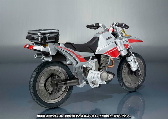 S.H.Figuarts  机动摩托人与假面骑士555套装