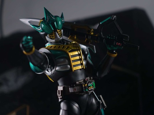 S.H.Figuarts(真骨雕制法) 假面骑士电王 假面骑士零诺斯 牛郎星形态