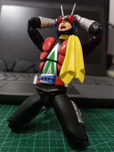 S.H.Figuarts 骑士人机械