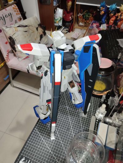 FULLMECHANICS 1/100 高达基地限定 自由高达 Ver.GCP