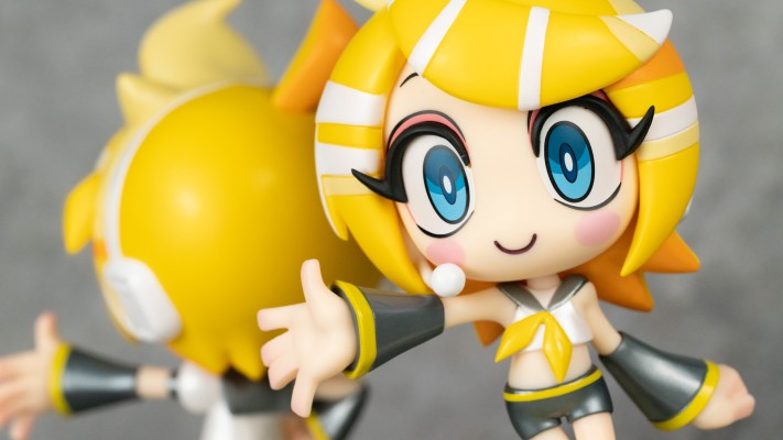 TOONIZE   镜音铃 经典配色